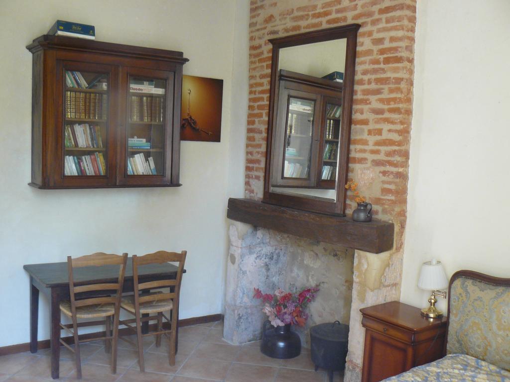 Chambres d'Hôtes&Gites Pouget Les Eyzies Quarto foto