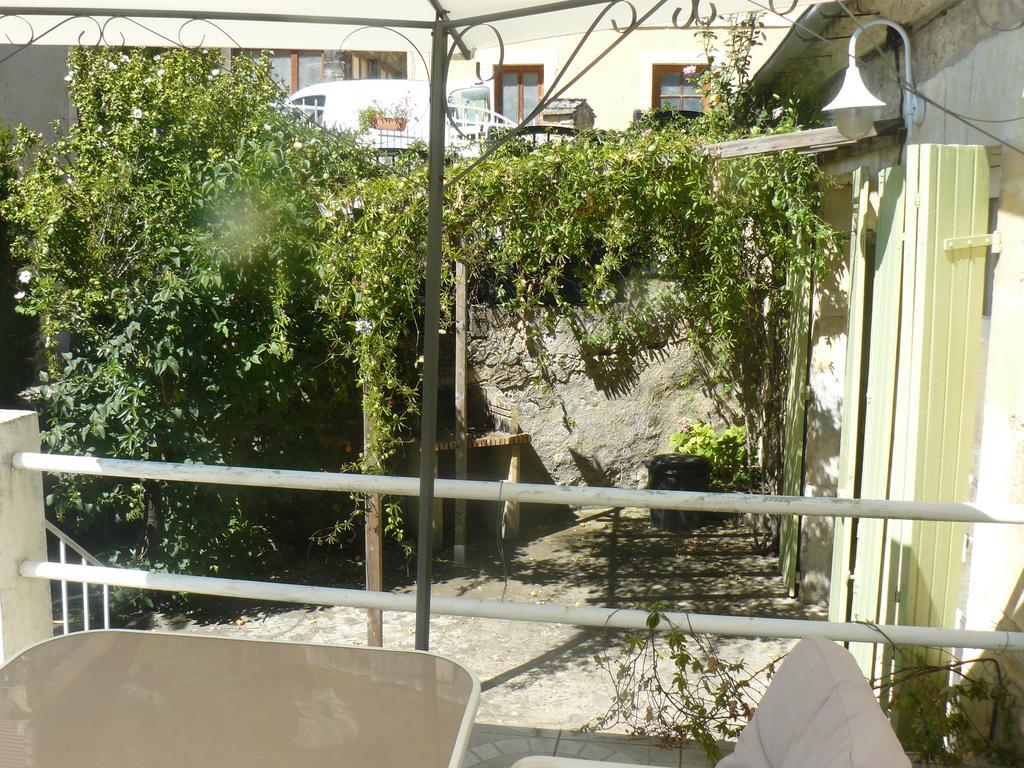 Chambres d'Hôtes&Gites Pouget Les Eyzies Quarto foto